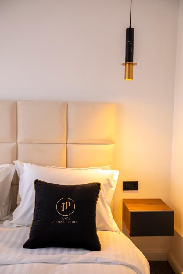 Plaza Boutique Hotel Pristina Eksteriør billede