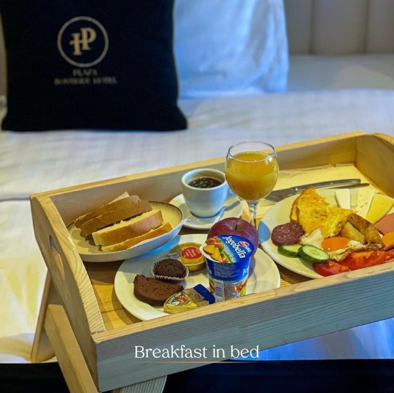 Plaza Boutique Hotel Pristina Eksteriør billede